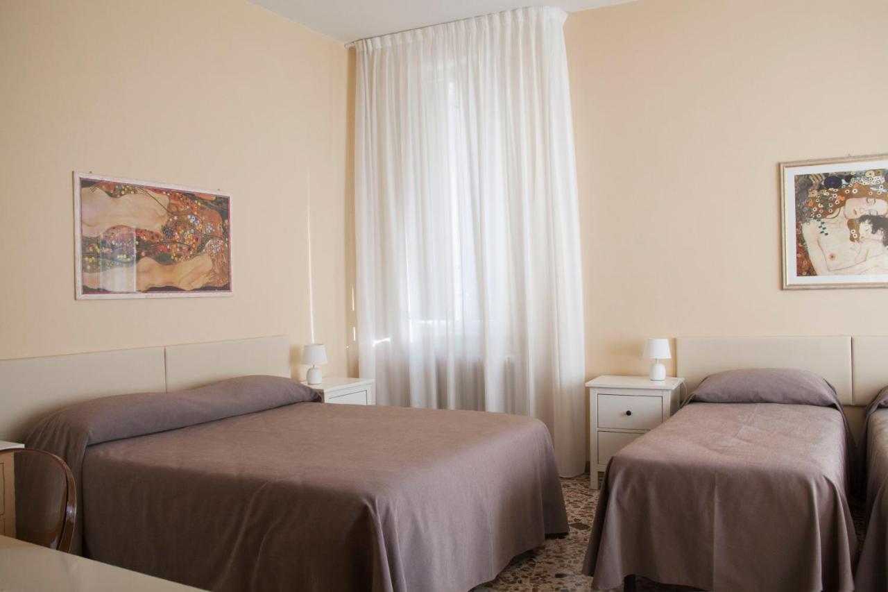Hotel Stipino Lucca Exterior photo