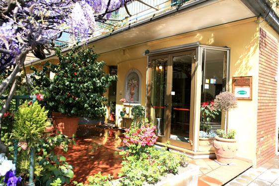 Hotel Stipino Lucca Exterior photo