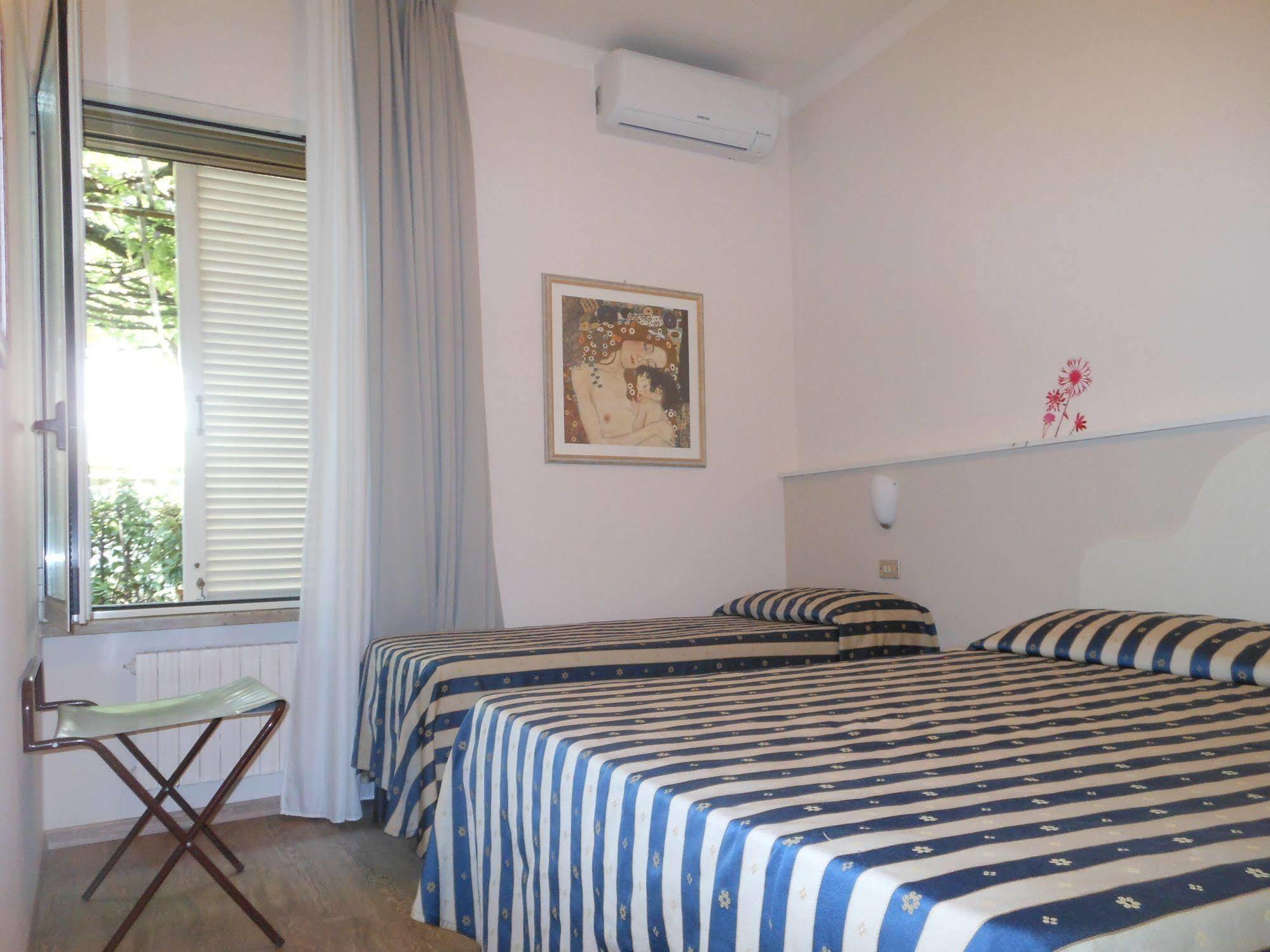 Hotel Stipino Lucca Exterior photo