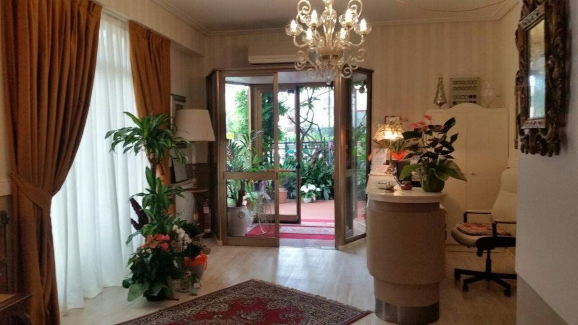 Hotel Stipino Lucca Exterior photo